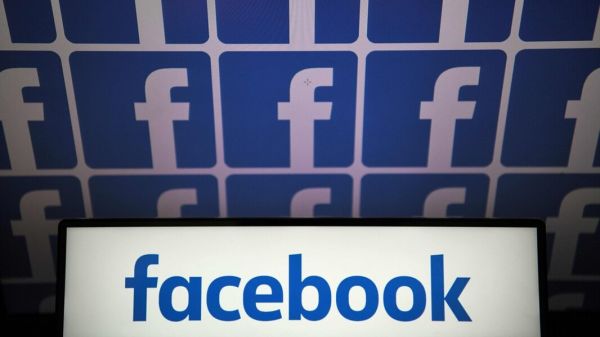 Facebook écoutait bien certaines conversations d'usagers