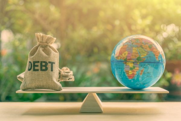 Dette mondiale : nouveaux records dans les pays de l'OCDE !