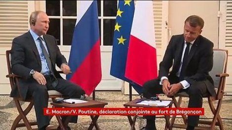 Manifestations à Moscou : devant Macron, Poutine dit ne pas vouloir "d'une situation telle que celle des gilets jaunes"