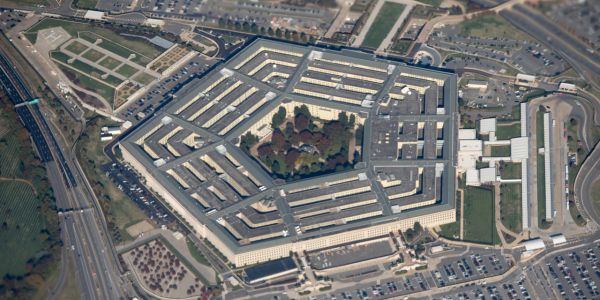 Amazon et Microsoft pointés du doigt pour leur rôle dans le développement des armes autonomes