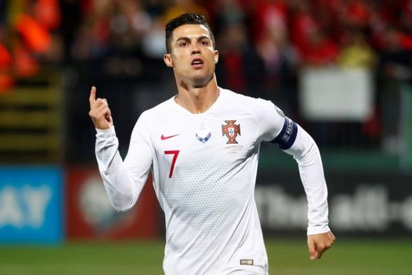Foot - Qualif. Euro - Qualifications à l'Euro 2020 : le Portugal s'impose en Lituanie grâce à un quadruplé de Cristiano Ronaldo