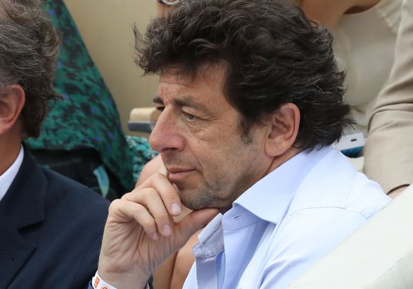 Patrick Bruel, accusé d'exhibition sexuel, annule sa tournée de promotion au Canada