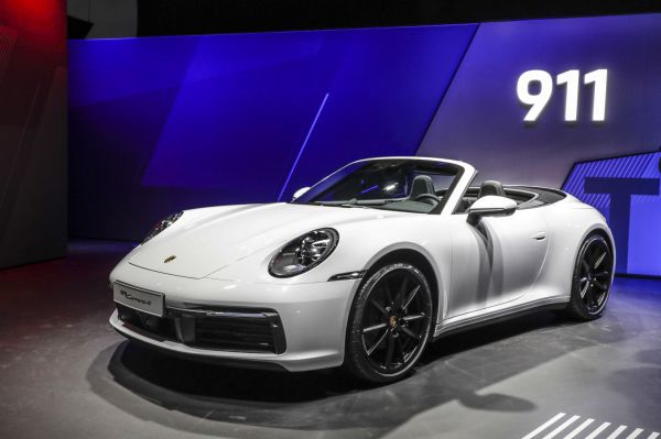 La Porsche 911 Carrera 4 tient salon