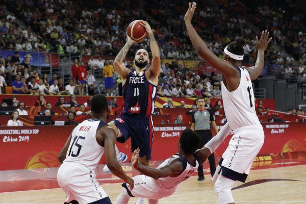 Mondial de basketball: les États-Unis surpris par la France