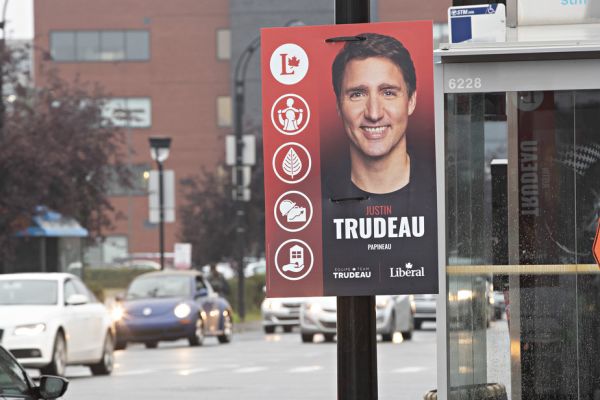 Premières pancartes électorales aperçues à Montréal