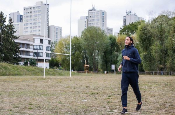 Football: «quand ton téléphone ne sonne plus...», confie l'ex-joueur des Rangers Bilel El Mohsni