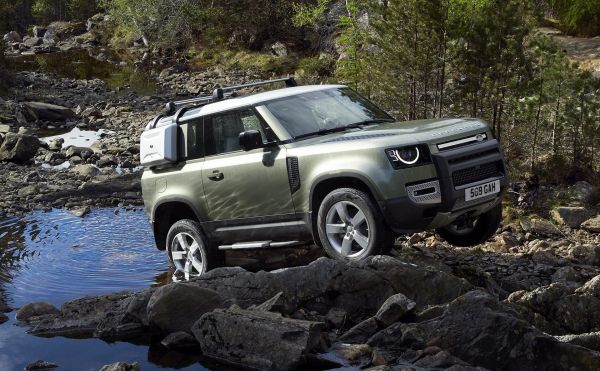 Le nouveau Land Rover Defender face au Jeep Wrangler