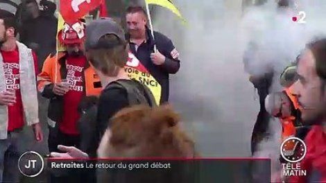 Rodez : Emmanuel Macron lance un grand débat sur la réforme des retraites