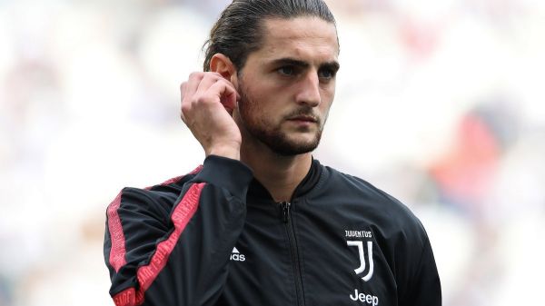Juventus : Buffon monte au créneau pour Adrien Rabiot