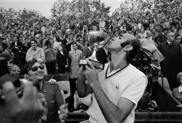 Décès de l'Espagnol Andres Gimeno, lauréat de Roland-Garros en 1972