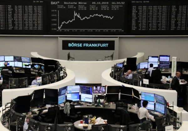 Les actions portées par un regain d'espoir sur le commerce