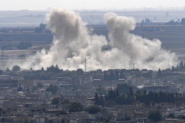 Syrie: Erdogan rejette toute trêve, avant une visite de Pence