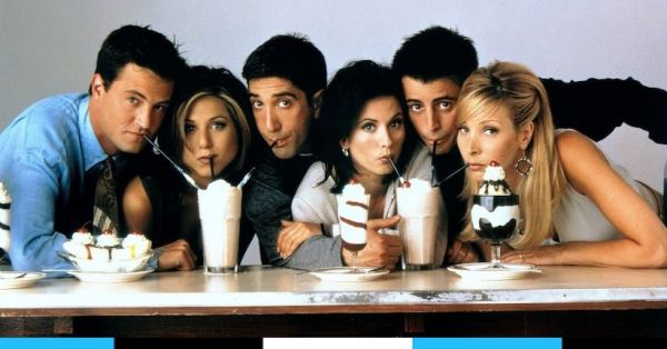 Jennifer Aniston poste une photo des six Friends réunis... et casse Instagram