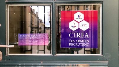 Harcèlement sexuel : "L'armée ne nous soutient pas", témoigne une militaire victime