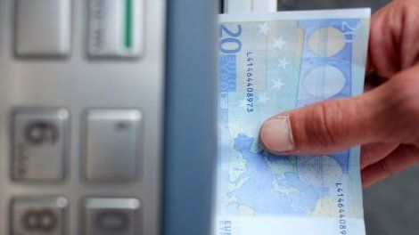 Le taux de pauvreté a bondi en France en 2018
