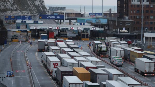 "Le Brexit est déjà coûteux pour les entreprises" affirme un économiste