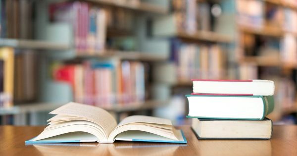 Longtemps, j'ai caché à mes enfants que j'avais de la difficulté à lire: j'avais honte