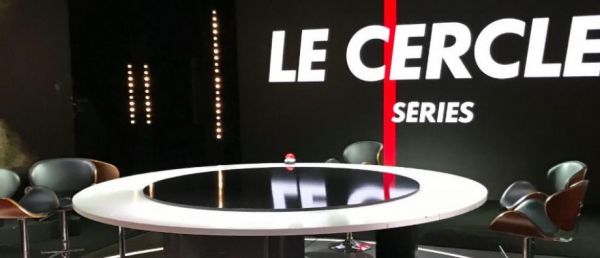 Augustin Trapenard va présenter une nouvelle émission mensuelle dédiée aux séries à partir du 18 novembre : "Le Cercle Séries"