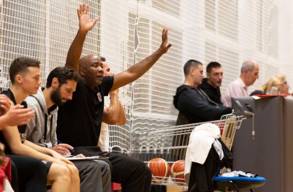 Basket : Manu Key, un pionnier du rap sur le banc de Vanves