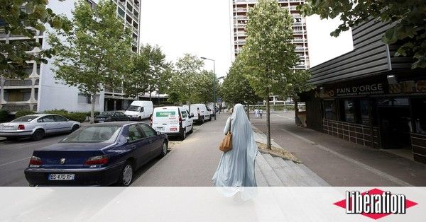 D'où vient l'estimation citée par Castaner selon laquelle «30% des femmes musulmanes portent le voile» en France ?