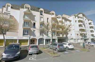 En pleine nuit, un balcon s'effondre du 4e étage