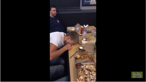 Sniffer de la sauce piquante…