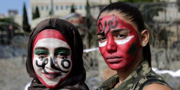 Le gouvernement libanais, sous la pression de la rue, adopte une série de réformes et le budget 2020