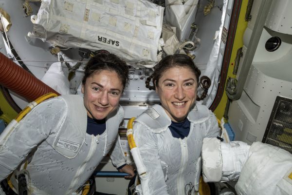 Prochain rêve pour les femmes astronautes de l'ISS: marcher sur la Lune