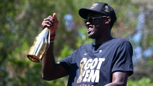 Raptors : les célébrations avant la défense