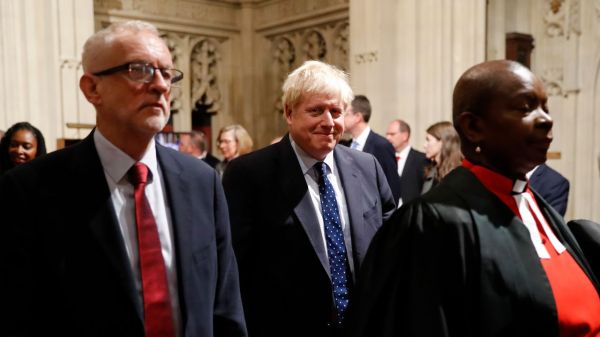 EN DIRECT - Brexit : malgré un vote favorable à l'accord, les députés refusent un examen accéléré