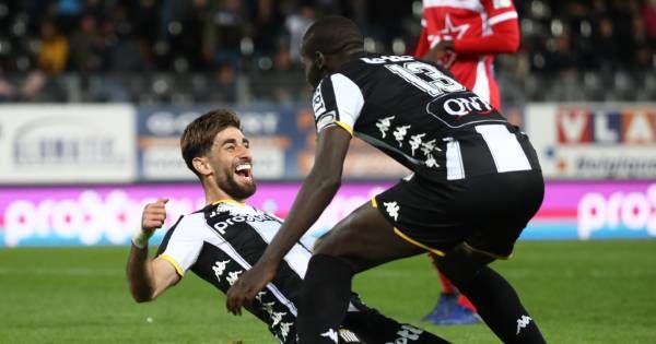 Le derby wallon pour Charleroi, troisième défaite d'affilée pour Mouscron