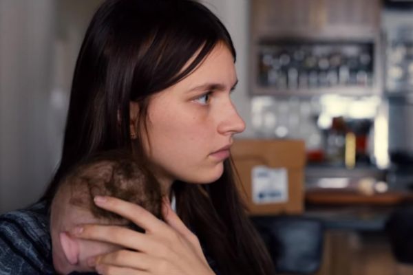Servant  : un trailer avec un twist dément pour la série Apple de Shyamalan