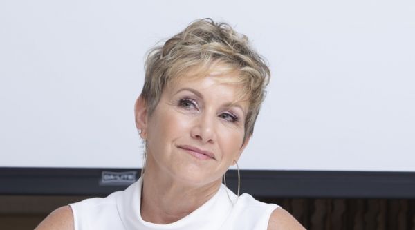 VIDEO. La Fox annule « Beverly Hills » mais Gabrielle Carteris annonce des « choses » en cours