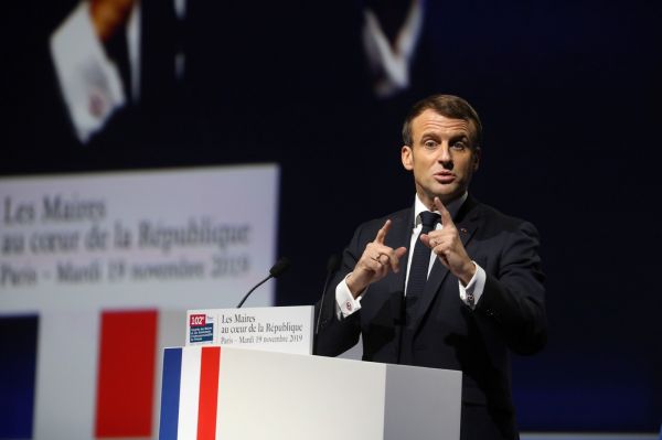 Fin de non recevoir de Macron à l'interdiction les listes électorales communautaires