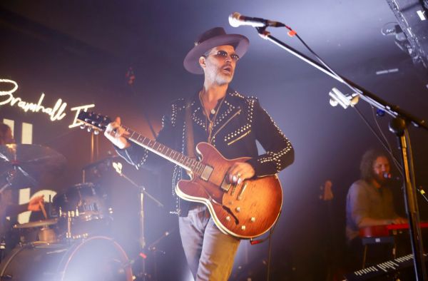 Doyle Bramhall II, un rocker discret au Gibus