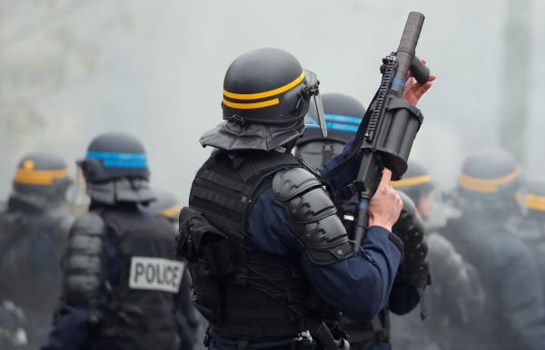 Des Gilets jaunes accusent la préfecture d'avoir «prémédité» l'annulation de la marche à Paris