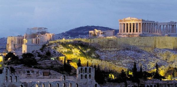 Grèce : un ministre dérobe un point de croissance et disparaît du jour au lendemain
