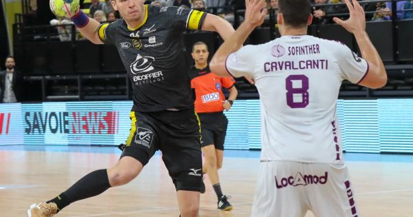 Gerdas Babarskas prolonge à Chambéry