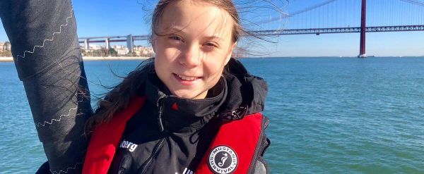 Greta Thunberg accoste à Lisbonne pour assister à la COP25