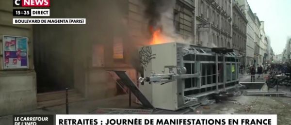 EN DIRECT - Spéciale Grève - Premiers incidents à Paris en marge du cortège - Plus de 500 black-blocs repérés - La grève à la RATP est reconduite "jusqu'à lundi" inclus - 20% des vols [...]