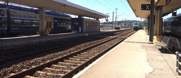 EN DIRECT - Grève Jour 2 - Voici en un coup d'oeil les prévisions de transports pour aujourd'hui dans les trains, RER, métro - Grève également dans l'éducation, la police, à l'EDF, chez [...]