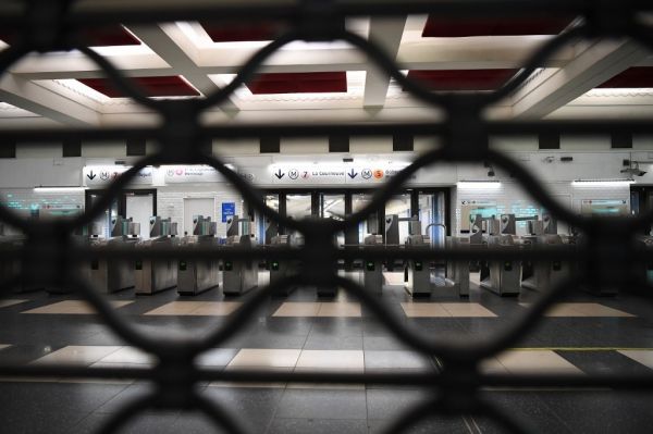 Grève du 6 décembre : fortes perturbations dans les transports et l'aérien
