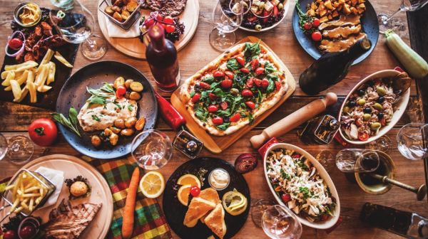 10 erreurs qui nous font prendre du poids pendant les fêtes
