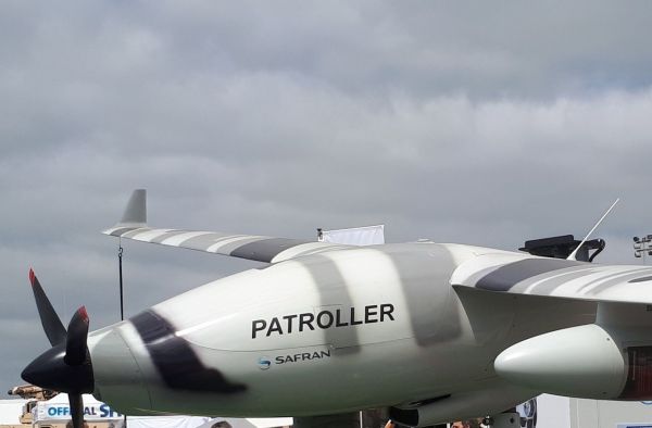 Un drone militaire de plus d'une tonne s'écrase près de la base aérienne d'Istres