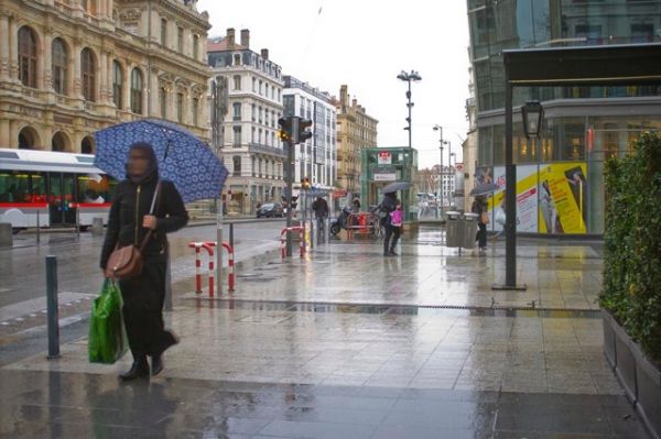 Météo du 8 décembre à Lyon : final de la Fête des lumières sous la pluie