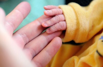 Le regret d'être mère : un tabou difficile à briser