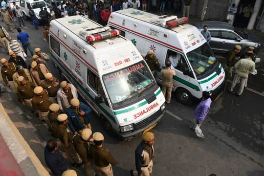 Inde: au moins 43 morts dans l'incendie d'une usine à New Delhi (police)