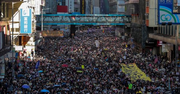À Hong Kong, les pro-démocratie revendiquent 800.000 manifestants pour leurs 6 mois de mobilisation