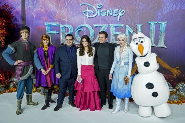 "La Reine des Neiges 2" glace le box-office nord-américain