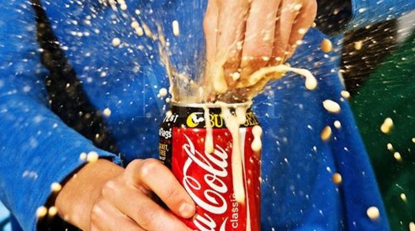 L'Astuce Etonnante pour Ouvrir une Canette de Soda Secouée Sans En Mettre Partout.